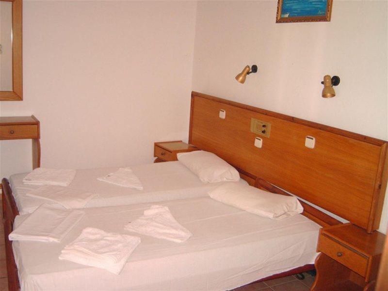 Hotel Hermes Marmari  Exterior photo
