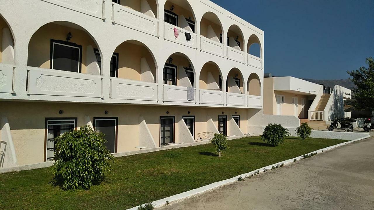Hotel Hermes Marmari  Exterior photo